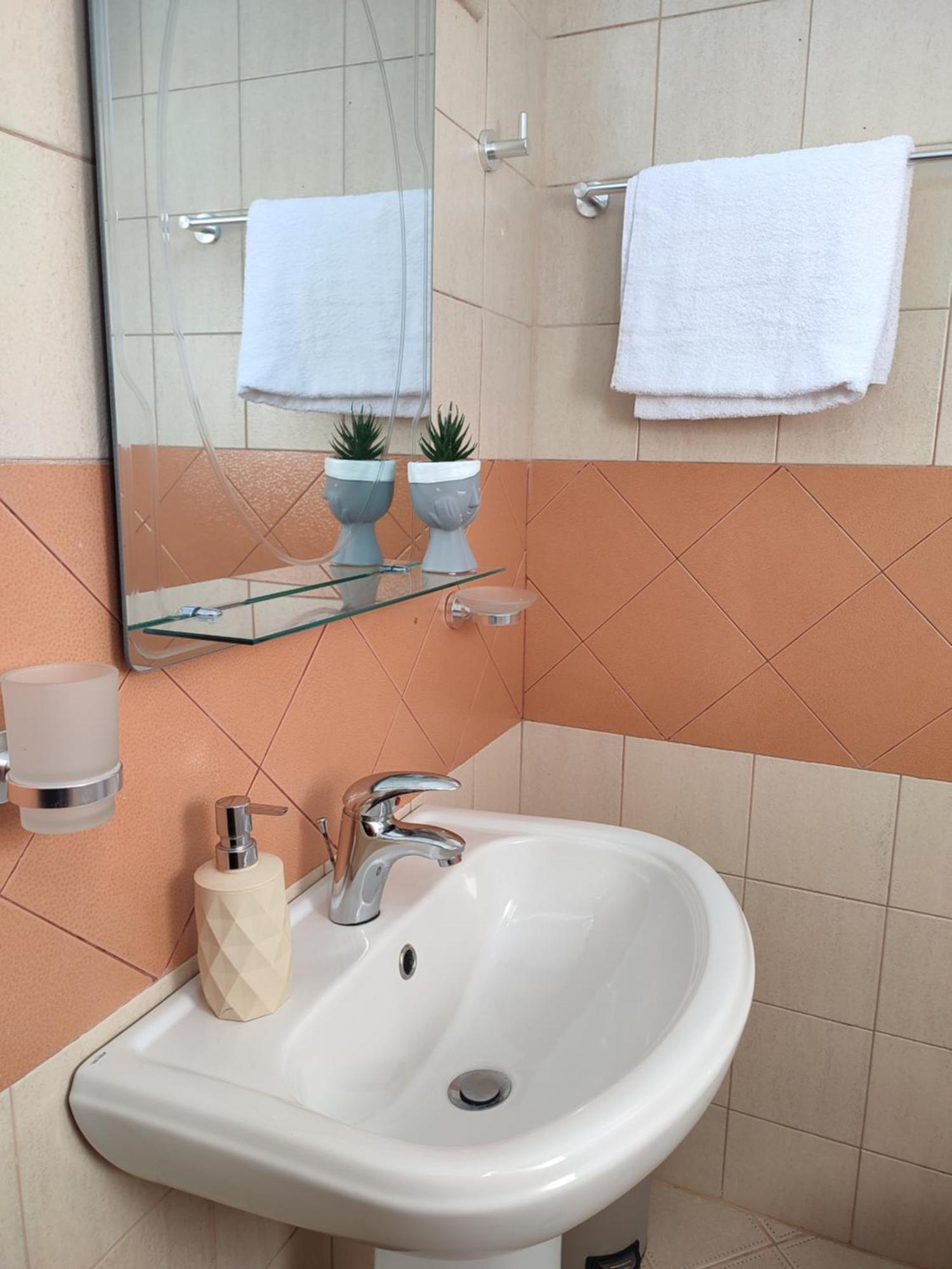 Lb Apartments Tirana Kültér fotó